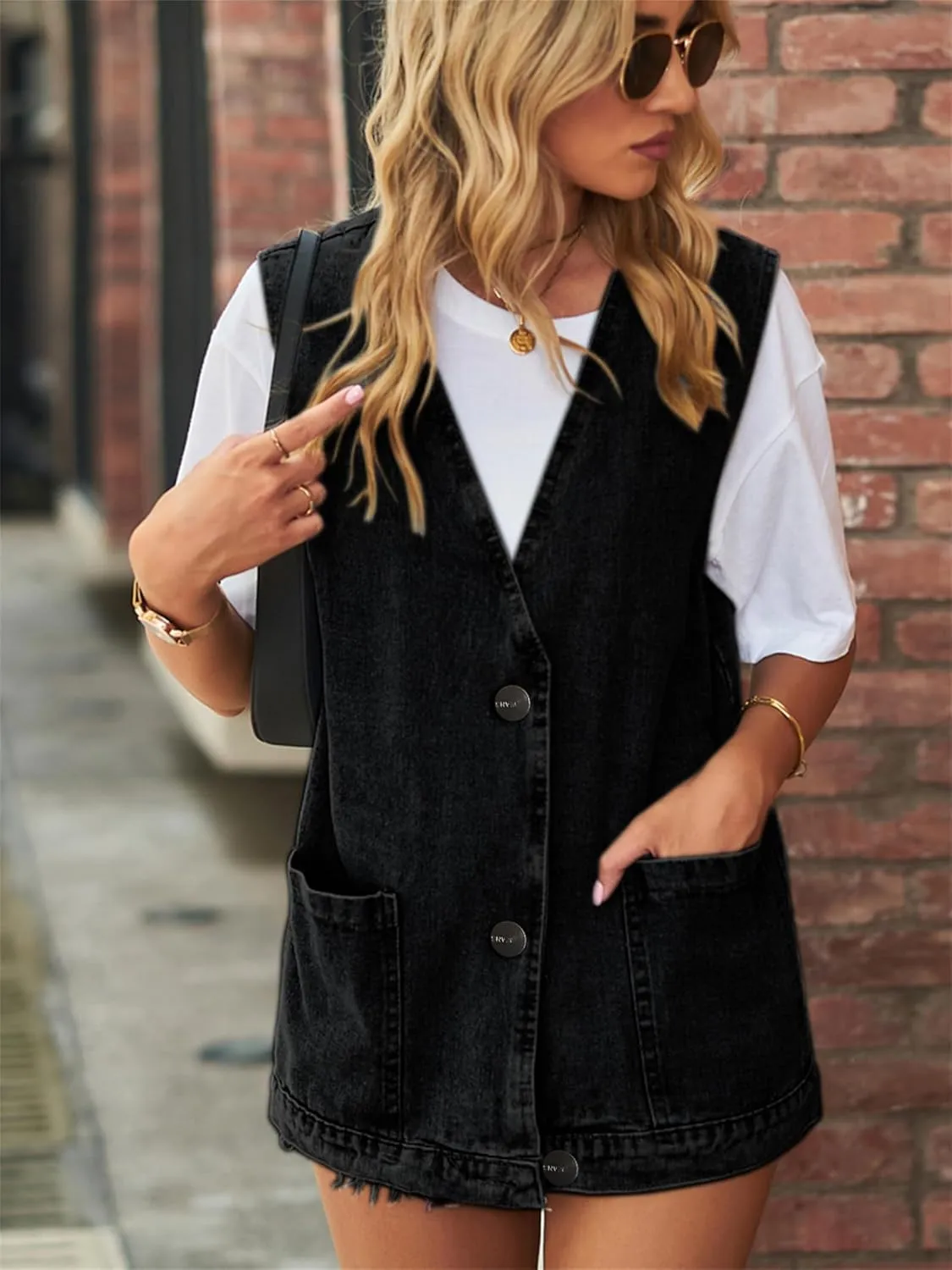 PAODIKUAI Women's Oversized Denim Vest Mid Long Jean Vest Sleeveless Jackets Distressed Vest Cotton