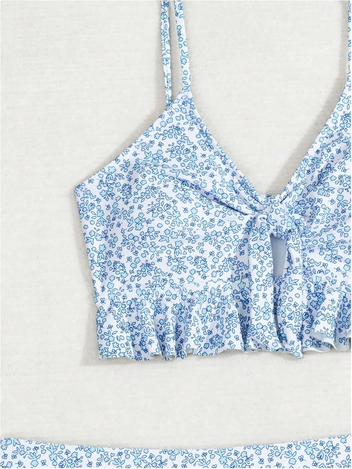 WDIRARA Women's 3 Pieces Floral Print V Neck Ruffle Hem Bikini Set Swimsuit Bathing Suit with Wrap Beach Skirt